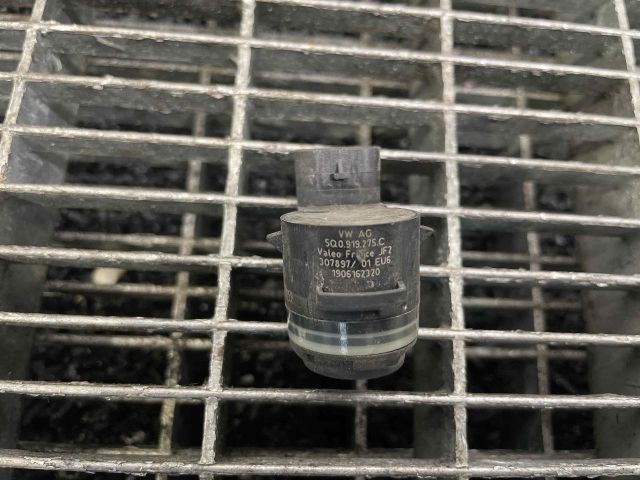 bontott SKODA OCTAVIA III Hátsó Tolatóradar Fej