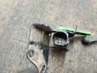 bontott SKODA OCTAVIA III Hátsó Xenon Szintszabályzó Jeladó