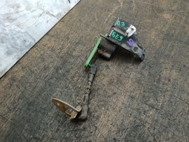 bontott SKODA OCTAVIA III Hátsó Xenon Szintszabályzó Jeladó