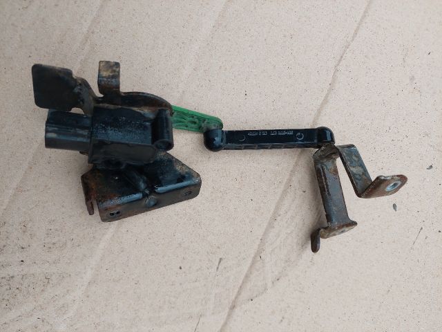 bontott SKODA OCTAVIA III Hátsó Xenon Szintszabályzó Jeladó