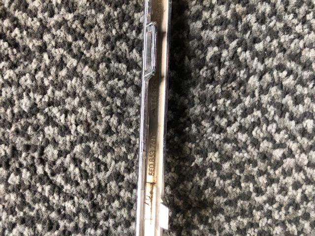 bontott SKODA OCTAVIA III Hűtőrács