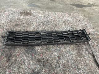 bontott SKODA OCTAVIA III Hűtőrács