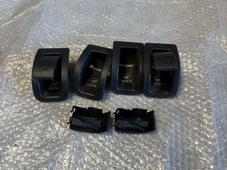 bontott SKODA OCTAVIA III Isofix Rögzítő Burkolat