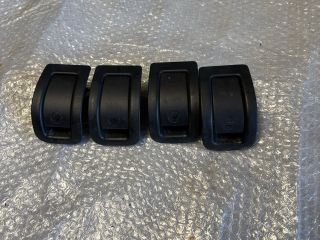 bontott SKODA OCTAVIA III Isofix Rögzítő Burkolat