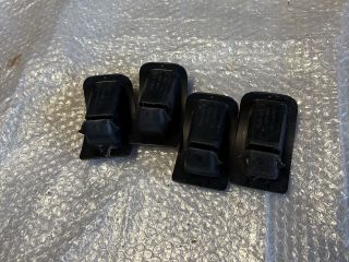 bontott SKODA OCTAVIA III Isofix Rögzítő Burkolat