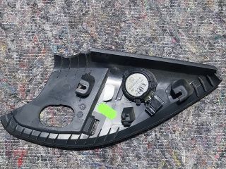 bontott SKODA OCTAVIA III Jobb A Oszlop Hangszóró Burkolat