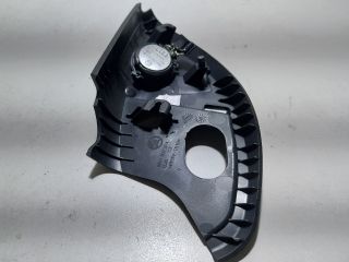 bontott SKODA OCTAVIA III Jobb A Oszlop Hangszóró Burkolat