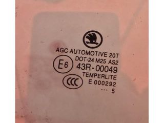 bontott SKODA OCTAVIA III Jobb első Ablak
