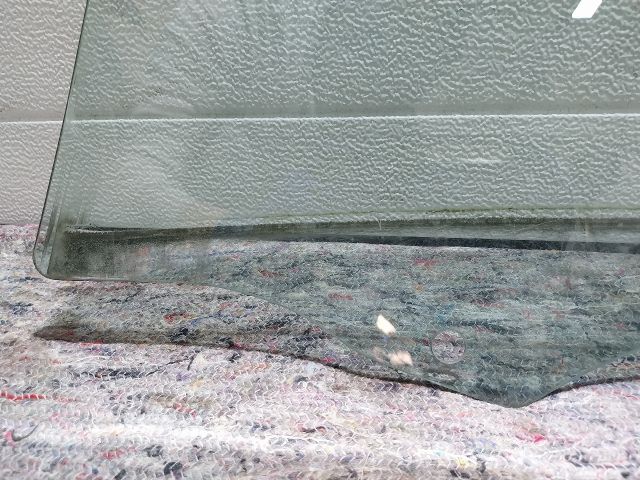 bontott SKODA OCTAVIA III Jobb első Ablak