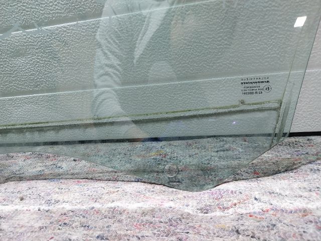 bontott SKODA OCTAVIA III Jobb első Ablak