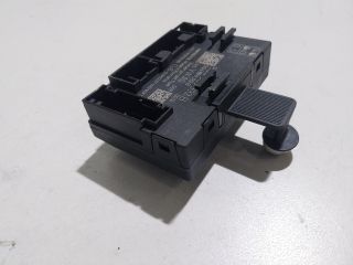 bontott SKODA OCTAVIA III Jobb első Ablakemelő Elektronika