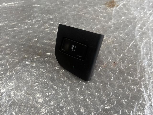 bontott SKODA OCTAVIA III Jobb első Ablakemelő Kapcsoló