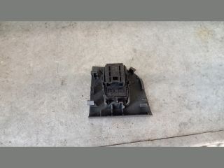 bontott SKODA OCTAVIA III Jobb első Ablakemelő Kapcsoló