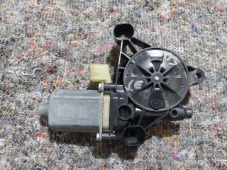 bontott SKODA OCTAVIA III Jobb első Ablakemelő Motor