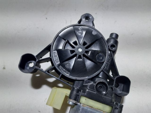 bontott SKODA OCTAVIA III Jobb első Ablakemelő Motor