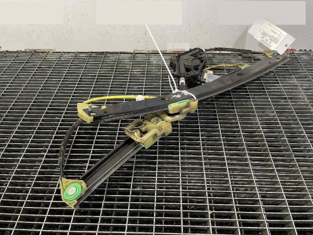 bontott SKODA OCTAVIA III Jobb első Ablakemelő Szerkezet (Elektromos)