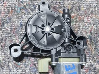 bontott SKODA OCTAVIA III Jobb első Ablakemelő Szerkezet (Elektromos)