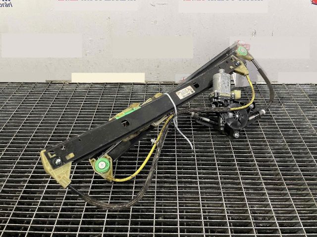 bontott SKODA OCTAVIA III Jobb első Ablakemelő Szerkezet (Elektromos)