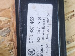 bontott SKODA OCTAVIA III Jobb első Ablakemelő Szerkezet (Elektromos)