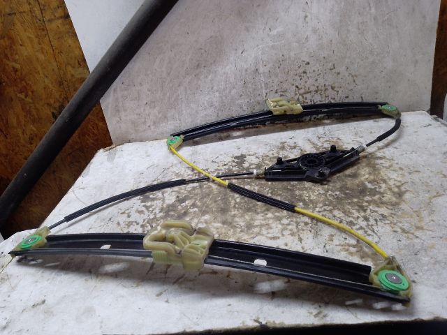 bontott SKODA OCTAVIA III Jobb első Ablakemelő Szerkezet (Elektromos)