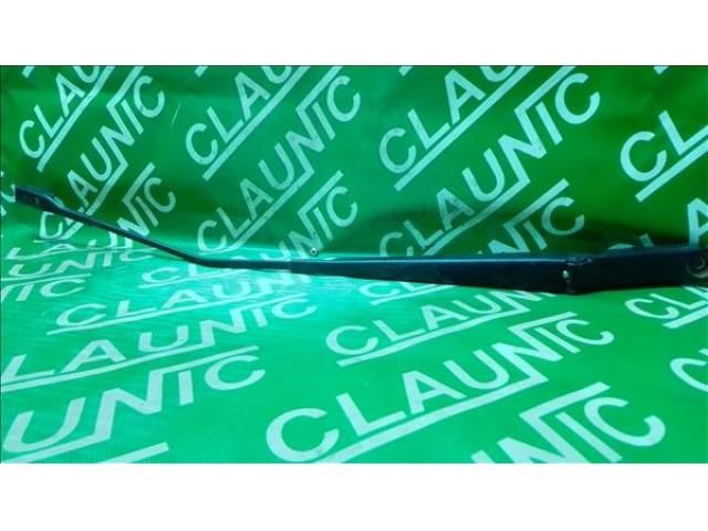 bontott SKODA OCTAVIA III Jobb első Ablaktörlő Kar