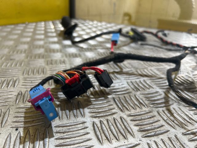 bontott SKODA OCTAVIA III Jobb első Ajtó Kábelköteg