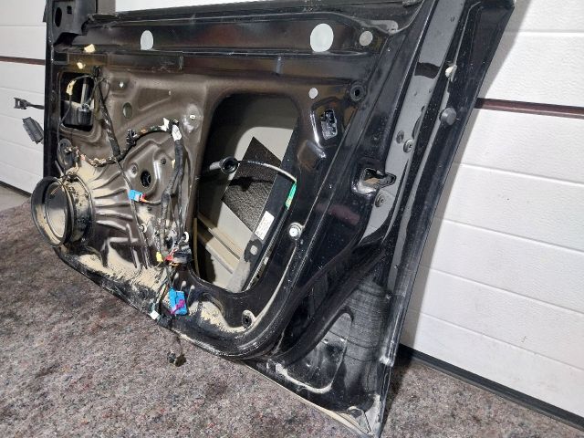 bontott SKODA OCTAVIA III Jobb első Ajtó (Részeivel)