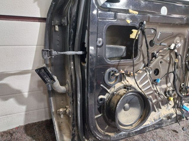 bontott SKODA OCTAVIA III Jobb első Ajtó (Részeivel)