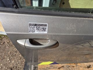 bontott SKODA OCTAVIA III Jobb első Ajtó (Részeivel)