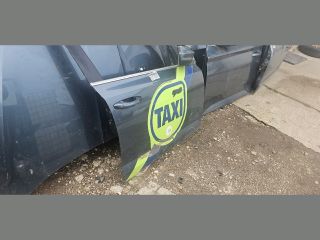 bontott SKODA OCTAVIA III Jobb első Ajtó (Üres lemez)