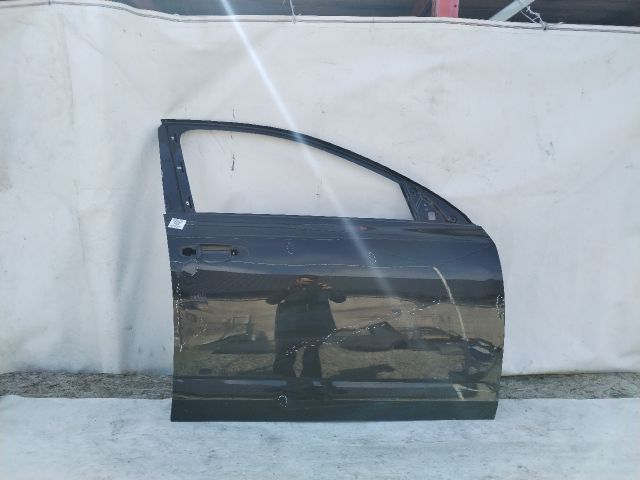 bontott SKODA OCTAVIA III Jobb első Ajtó (Üres lemez)