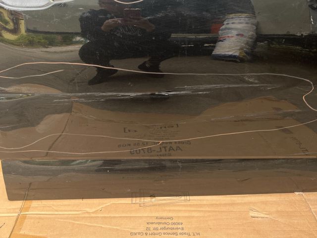 bontott SKODA OCTAVIA III Jobb első Ajtó (Üres lemez)