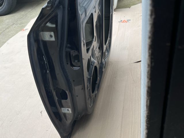 bontott SKODA OCTAVIA III Jobb első Ajtó (Üres lemez)