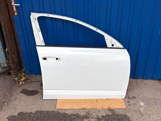 bontott SKODA OCTAVIA III Jobb első Ajtó (Üres lemez)