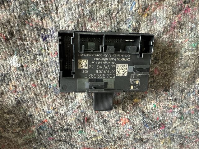 bontott SKODA OCTAVIA III Jobb első Ajtó Vezérlőegység