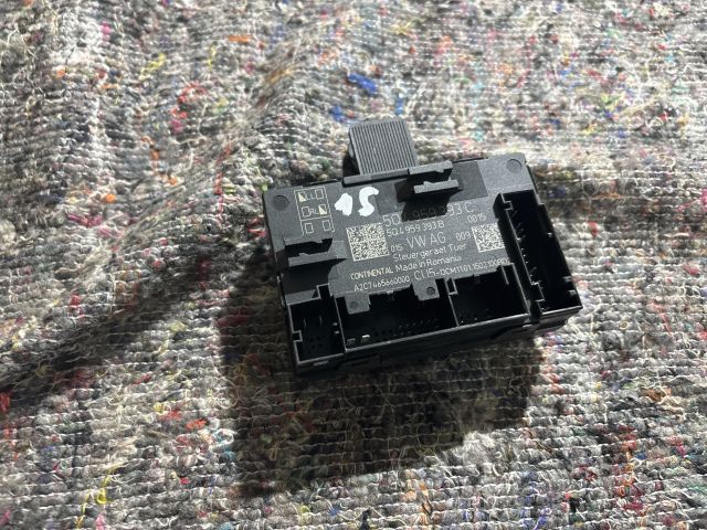 bontott SKODA OCTAVIA III Jobb első Ajtó Vezérlőegység