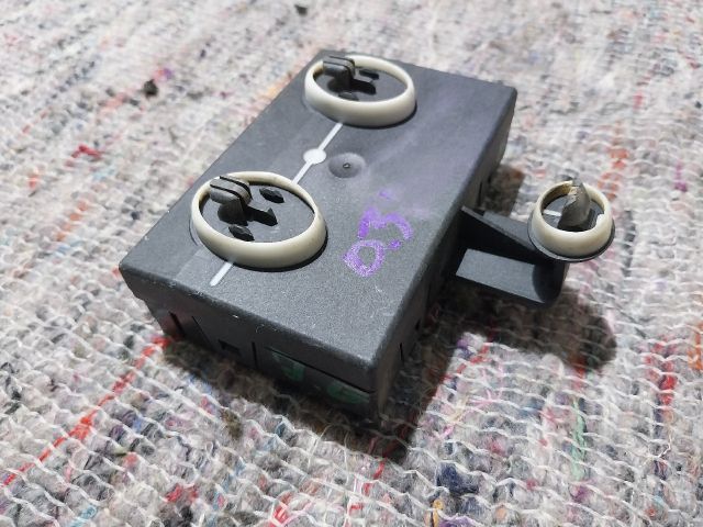 bontott SKODA OCTAVIA III Jobb első Ajtó Vezérlőegység