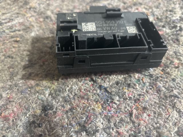 bontott SKODA OCTAVIA III Jobb első Ajtó Vezérlőegység