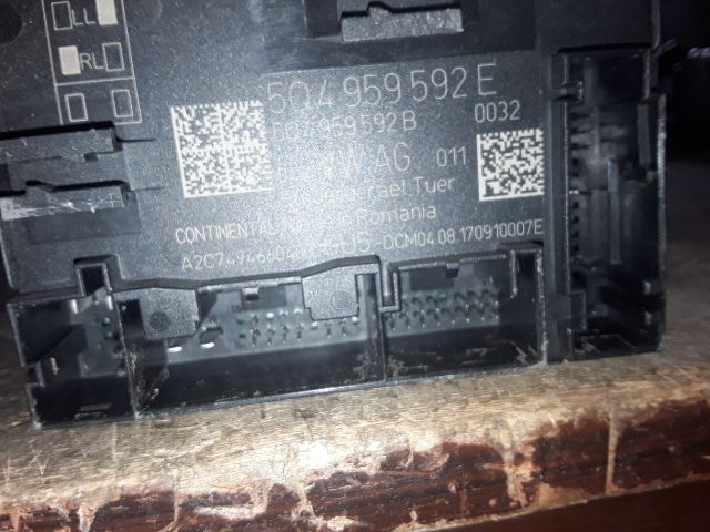 bontott SKODA OCTAVIA III Jobb első Ajtó Vezérlőegység