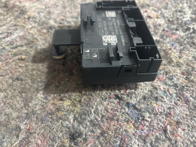 bontott SKODA OCTAVIA III Jobb első Ajtó Vezérlőegység