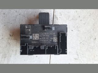 bontott SKODA OCTAVIA III Jobb első Ajtó Vezérlőegység