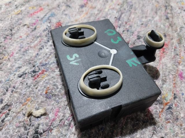 bontott SKODA OCTAVIA III Jobb első Ajtó Vezérlőegység