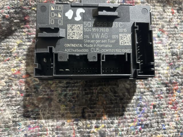 bontott SKODA OCTAVIA III Jobb első Ajtó Vezérlőegység