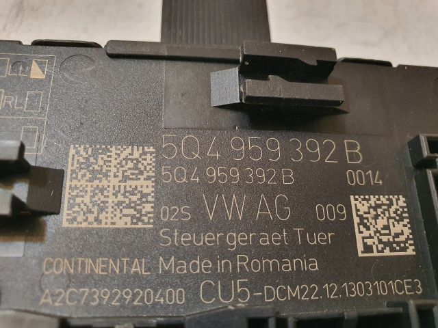 bontott SKODA OCTAVIA III Jobb első Ajtó Vezérlőegység