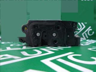 bontott SKODA OCTAVIA III Jobb első Ajtózár