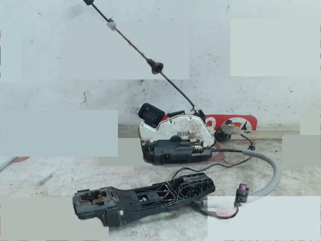 bontott SKODA OCTAVIA III Jobb első Ajtózár