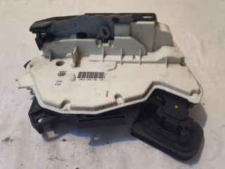 bontott SKODA OCTAVIA III Jobb első Ajtózár