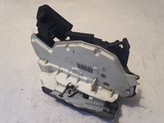 bontott SKODA OCTAVIA III Jobb első Ajtózár