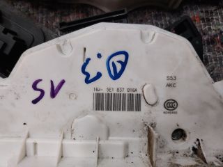 bontott SKODA OCTAVIA III Jobb első Ajtózár