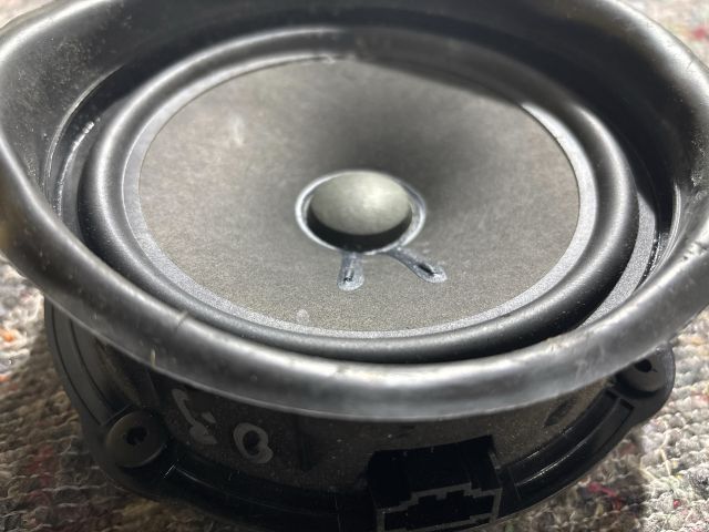 bontott SKODA OCTAVIA III Jobb első Hangszóró